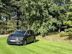 Grau Gebraucht 2018 Citroën Grand C4 Picasso Van / Kleinbus | 16.000 € (Fairer Preis)