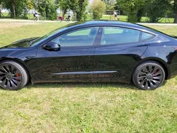 Schwarz Gebraucht 2021 Tesla Model 3 Performance Limousine | 32.000 € (Teuer)