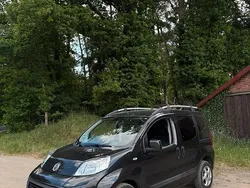 Schwarz Gebraucht 2009 Fiat Fiorino Trekking Van / Kleinbus | 2.999 €