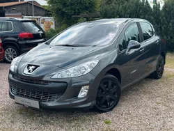 Grau Gebraucht 2008 Peugeot 308 Sport Limousine | 4.990 € (Etwas zu teuer)