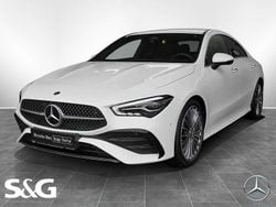 Weiß Gebraucht 2024 Mercedes CLA200 AMG line Coupé | 35.990 € (Fairer Preis)