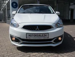 Weiß Gebraucht 2018 Mitsubishi Space Star Basis Kleinwagen | 5.990 € (Fairer Preis)