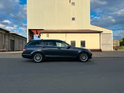 Grau Gebraucht 2010 Mercedes C250 Avantgarde Kombi | 10.899 € (Etwas zu teuer)
