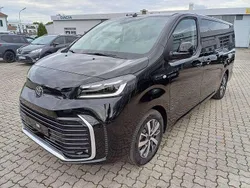 Ktv graphitschwarz Neu 2025 Toyota Proace Verso Kombi | 52.860 € (Etwas zu teuer)