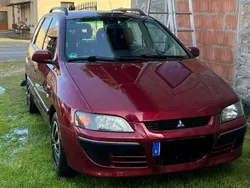 Rot Gebraucht 2004 Mitsubishi Space Star Comfort Edition Van / Kleinbus | 1.200 € (Fairer Preis)