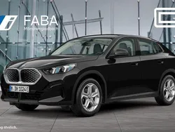 Schwarz Gebraucht 2024 BMW iX2 Performance SUV | 39.990 € (Superpreis)
