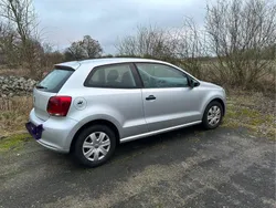 Silber Gebraucht 2011 VW Polo Kleinwagen | 3.900 € (Guter Preis)