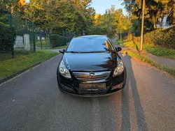 Schwarz Gebraucht 2010 Opel Corsa Kleinwagen | 2.600 € (Guter Preis)