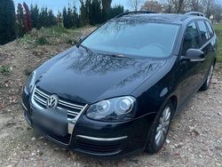 Schwarz Gebraucht 2008 VW Golf V Kombi | 2.800 € (Guter Preis)