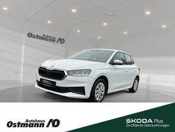 Weiß Gebraucht 2022 Skoda Fabia Kleinwagen | 14.349 € (Fairer Preis)