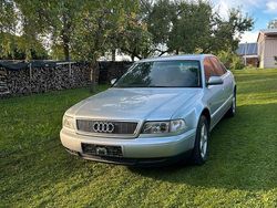 Silber Gebraucht 1995 Audi A8 Limousine | 3.800 €