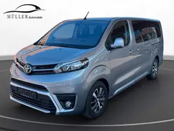 Silber Gebraucht 2022 Toyota Proace Verso Comfort Kombi | 35.490 € (Guter Preis)