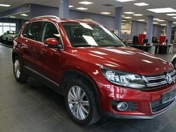 Rot Gebraucht 2013 VW Tiguan Sportline SUV | 9.980 € (Superpreis)