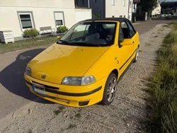 Gelb Gebraucht 1995 Fiat Punto Cabriolet Cabrio | 999 €