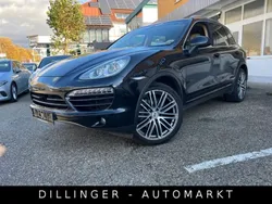 Tiefschwarzmetallic Gebraucht 2012 Porsche Cayenne SUV | 18.890 € (Guter Preis)