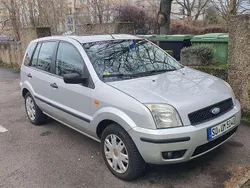 Silber Gebraucht 2005 Ford Fusion Kleinwagen | 3.000 € (Etwas zu teuer)