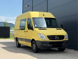 Gelb Gebraucht 2012 Mercedes Sprinter Van | 5.900 €
