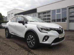 Weiß (metallic) Gebraucht 2020 Renault Captur Intens SUV | 16.490 € (Etwas zu teuer)