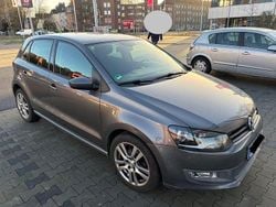 Grau Gebraucht 2010 VW Polo Team Limousine | 3.950 € (Fairer Preis)