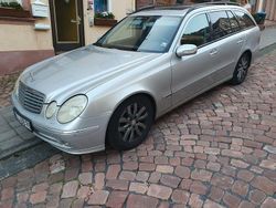 Silber Gebraucht 2004 Mercedes E220 Kombi | 1.299 € (Superpreis)