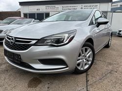 Silber Gebraucht 2017 Opel Astra Edition Limousine | 7.690 € (Guter Preis)