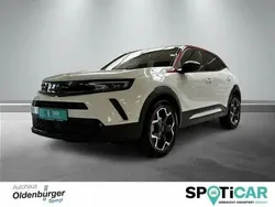 Jade weiss/arktis weiss Gebraucht 2022 Opel Mokka SUV | 20.845 € (Fairer Preis)