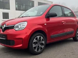 Rot Gebraucht 2021 Renault Twingo LIMITED Kleinwagen | 9.990 € (Guter Preis)