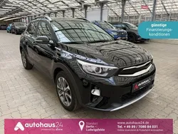 Schwarz Gebraucht 2021 Kia Stonic Vision SUV | 14.490 € (Guter Preis)