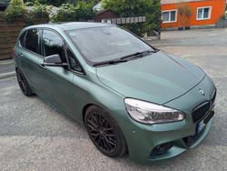 Grün Gebraucht 2015 BMW 220 Active Tourer M Sport Van / Kleinbus | 7.000 €