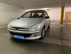 Gebraucht 2004 Peugeot 206 Kleinwagen | 1.050 €