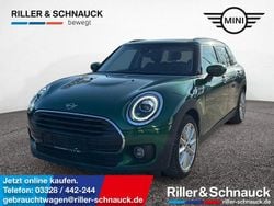Grün Gebraucht 2020 Mini One Clubman Kombi | 15.450 € (Guter Preis)