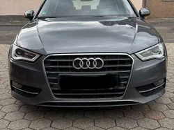 Grau Gebraucht 2016 Audi A3 Ambition Kleinwagen | 15.500 € (Guter Preis)