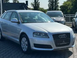 Silber Gebraucht 2009 Audi A3 Sportback Attraction Limousine | 3.599 € (Fairer Preis)