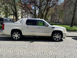 Weiß Gebraucht 2009 Cadillac Escalade SUV | 29.500 €