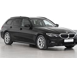 Schwarz Gebraucht 2021 BMW 320 Sport Line Kombi | 22.990 € (Fairer Preis)