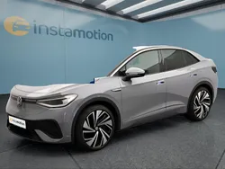 Grau Gebraucht 2023 VW ID.5 Pro SUV | 36.599 € (Fairer Preis)