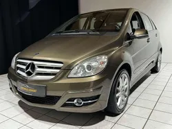 Braun Gebraucht 2008 Mercedes B200 Van / Kleinbus | 6.490 € (Etwas zu teuer)
