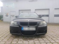 Schwarz Gebraucht 2006 BMW 325 M Sport Kombi | 6.550 €
