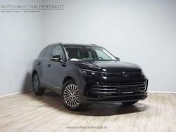 Mythosschwarz metallic Gebraucht 2025 VW Tiguan Elegance SUV | 46.990 € (Teuer)