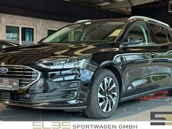Schwarz Gebraucht 2025 Ford Focus Titanium Limousine | 27.850 € (Fairer Preis)