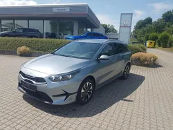 Silber Neu 2025 Kia Ceed Sportswagon Kombi | 25.990 € (Fairer Preis)