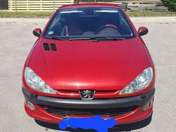 Rot Gebraucht 2002 Peugeot 206 CC Cabrio | 1.850 € (Fairer Preis)
