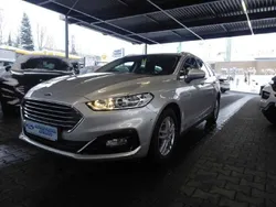 Silber (polarsilber metallic) Gebraucht 2019 Ford Mondeo Trend Kombi | 18.890 € (Etwas zu teuer)