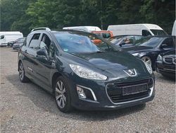 Grau Gebraucht 2011 Peugeot 308 Allure Kombi | 4.500 € (Fairer Preis)
