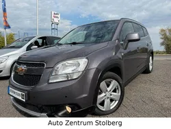 Grau Gebraucht 2011 Chevrolet Orlando LTZ Van / Kleinbus | 7.990 € (Etwas zu teuer)