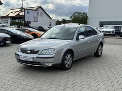 Silber Gebraucht 2005 Ford Mondeo Ghia Limousine | 3.990 € (Teuer)