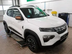 Weiß Gebraucht 2023 Dacia Spring Extreme Kleinwagen | 14.997 € (Guter Preis)