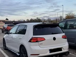 Weiß Gebraucht 2019 VW Golf VII GTI Kleinwagen | 26.800 € (Etwas zu teuer)