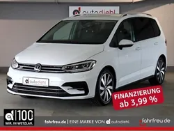 Weiß Gebraucht 2024 VW Touran Move Van / Kleinbus | 39.490 € (Fairer Preis)