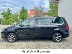 Schwarz Gebraucht 2012 VW Sharan Match Van / Kleinbus | 14.980 € (Fairer Preis)